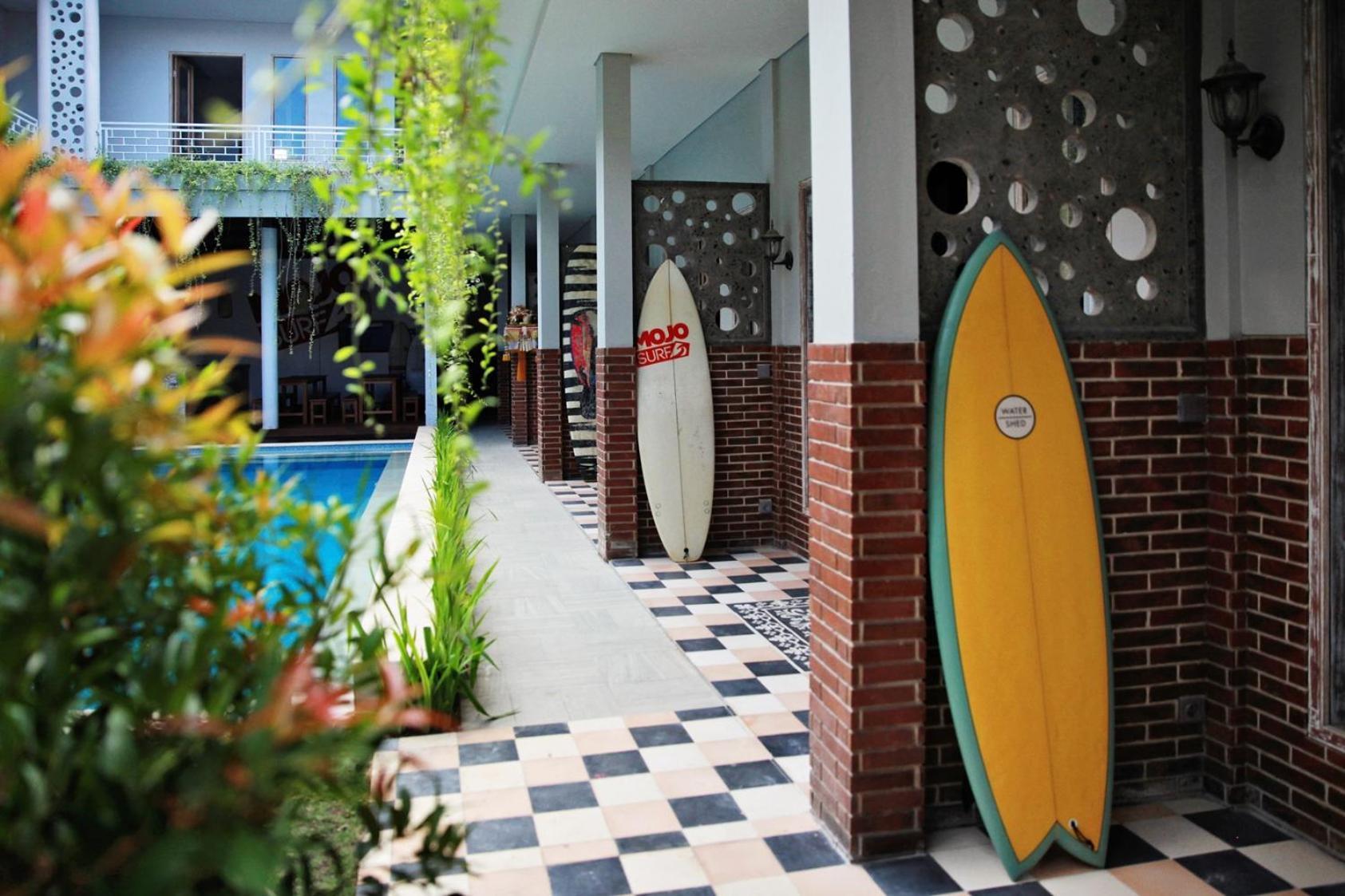 Mojosurf Camp Canggu מראה חיצוני תמונה